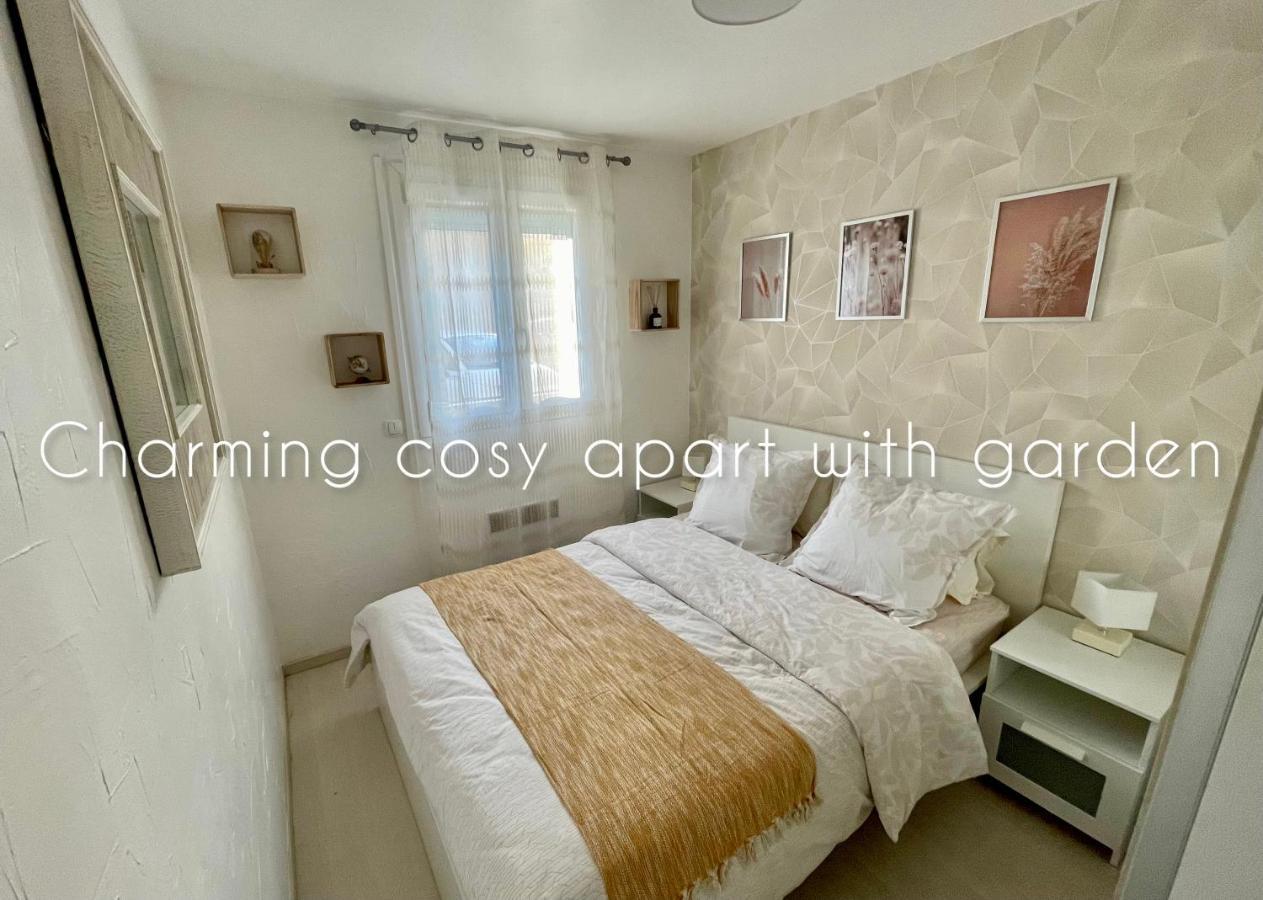 Appartamento Charming Cosy Apart With Garden Free Parking Claye-Souilly Esterno foto