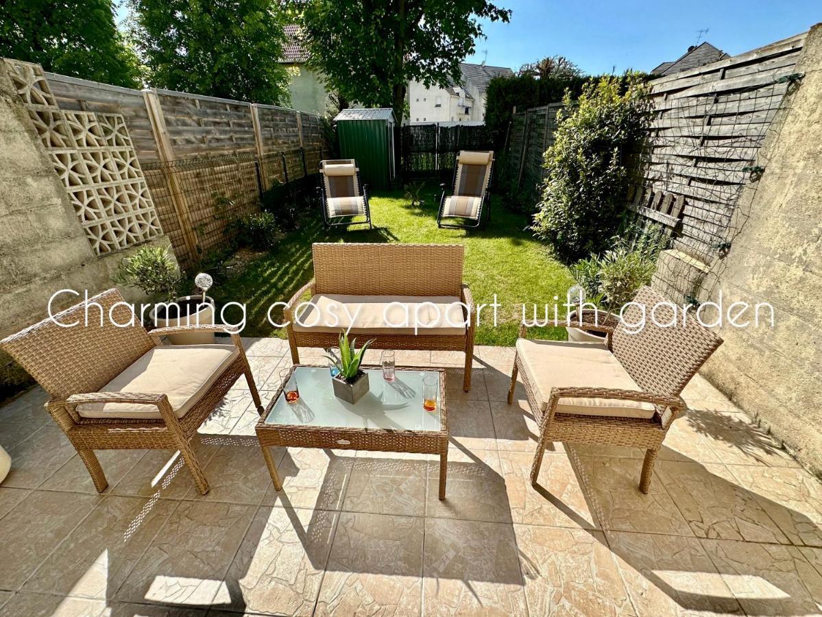 Appartamento Charming Cosy Apart With Garden Free Parking Claye-Souilly Esterno foto