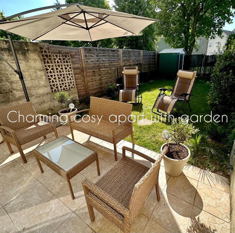 Appartamento Charming Cosy Apart With Garden Free Parking Claye-Souilly Esterno foto